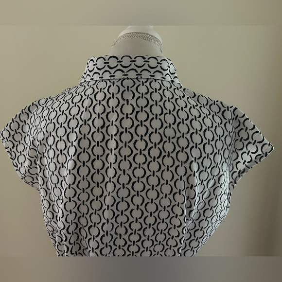 CUTE White w/Black/Brown Dress - Picture 5 of 7